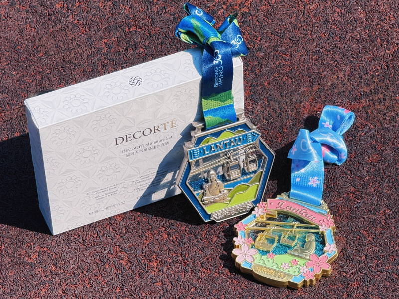 Hiking Medal