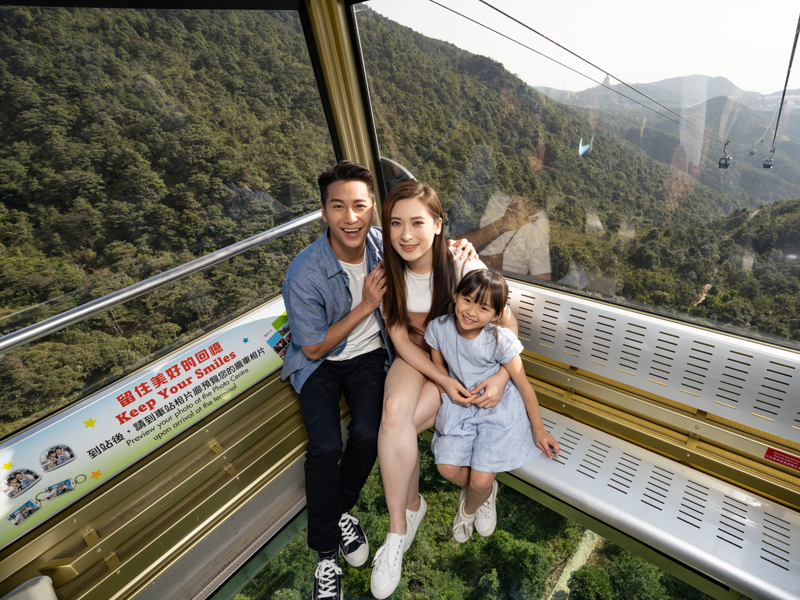 Crystal cabin (family photo)